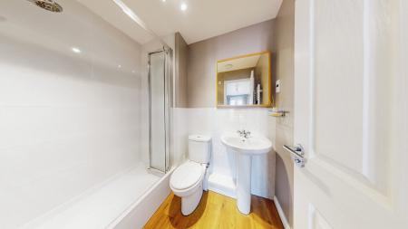 2 bedroom Apartment to let in Knights Walk, Caerphilly, CF83