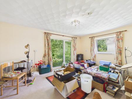 4 bedroom Detached bungalow for sale in Rhiwbina Hill, Rhiwbina, Cardiff, CF14
