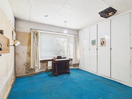 4 bedroom Detached bungalow for sale in Rhiwbina Hill, Rhiwbina, Cardiff, CF14