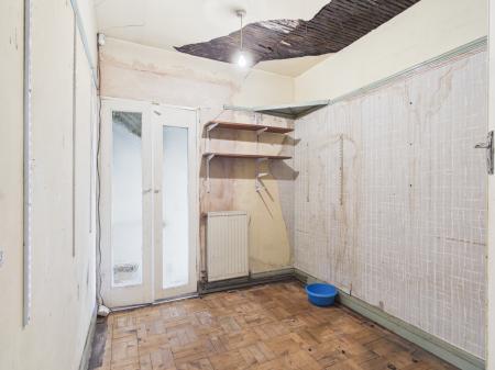 4 bedroom Detached bungalow for sale in Rhiwbina Hill, Rhiwbina, Cardiff, CF14