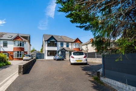 4 bedroom Semi-detached house for sale in Thornhill Road, Rhiwbina, Cardiff, CF14