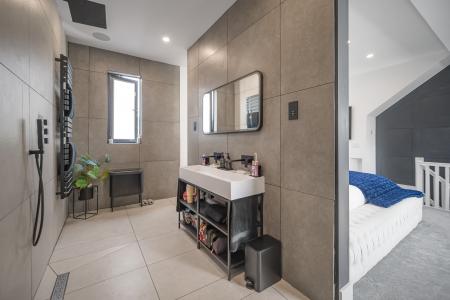 4 bedroom Semi-detached house for sale in Thornhill Road, Rhiwbina, Cardiff, CF14