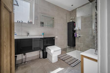 4 bedroom Semi-detached house for sale in Thornhill Road, Rhiwbina, Cardiff, CF14