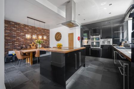 4 bedroom Semi-detached house for sale in Thornhill Road, Rhiwbina, Cardiff, CF14