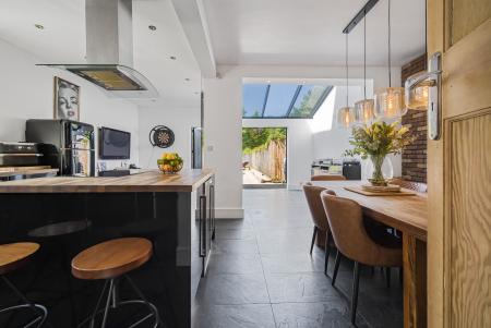 4 bedroom Semi-detached house for sale in Thornhill Road, Rhiwbina, Cardiff, CF14