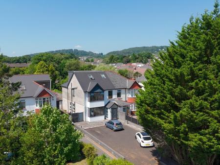 Thornhill Road, Rhiwbina, Cardiff, CF14
