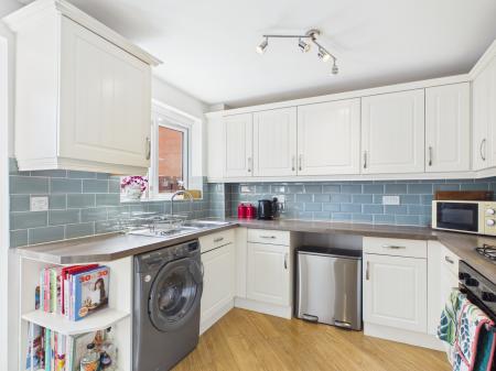 3 bedroom End of terrace house for sale in Ffordd Mograig, Llanishen, Cardiff, CF14