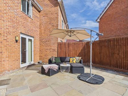 3 bedroom End of terrace house for sale in Ffordd Mograig, Llanishen, Cardiff, CF14