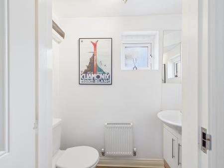 3 bedroom End of terrace house for sale in Ffordd Mograig, Llanishen, Cardiff, CF14