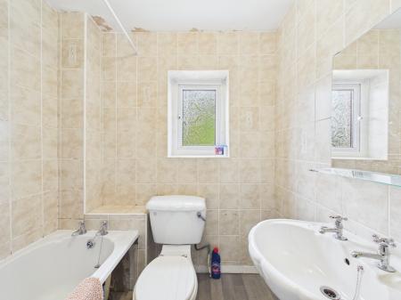 2 bedroom End of terrace house for sale in Oakridge, Thornhill, Cardiff, CF14