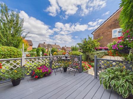 2 bedroom Semi-detached house for sale in Elderberry Road, Fairwater, Cardiff, CF5