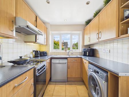 2 bedroom Semi-detached house for sale in Elderberry Road, Fairwater, Cardiff, CF5