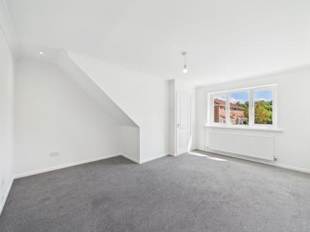 2 bedroom Terraced House for sale in Pinecrest Drive, Thornhill, Cardiff, CF14