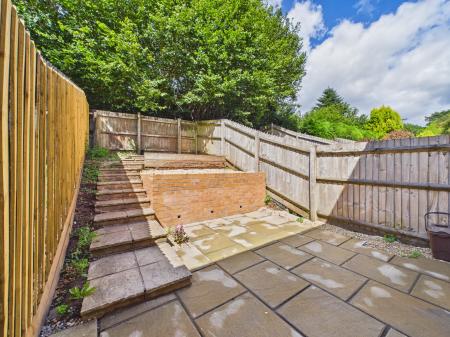 2 bedroom Terraced House for sale in Pinecrest Drive, Thornhill, Cardiff, CF14