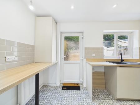 2 bedroom Terraced House for sale in Pinecrest Drive, Thornhill, Cardiff, CF14