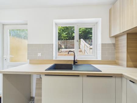 2 bedroom Terraced House for sale in Pinecrest Drive, Thornhill, Cardiff, CF14