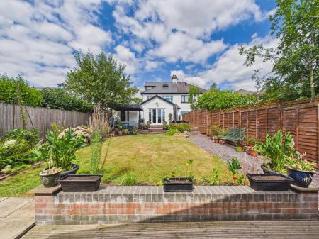 5 bedroom Semi-detached house for sale in Heol Y Bryn, Rhiwbina, Cardiff, CF14
