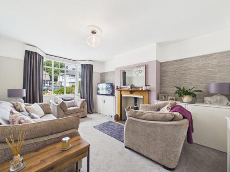 5 bedroom Semi-detached house for sale in Heol Y Bryn, Rhiwbina, Cardiff, CF14