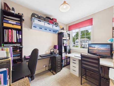 5 bedroom Semi-detached house for sale in Heol Y Bryn, Rhiwbina, Cardiff, CF14