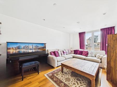 1 bedroom Flat to let in The Hayes, Cardiff, CF10