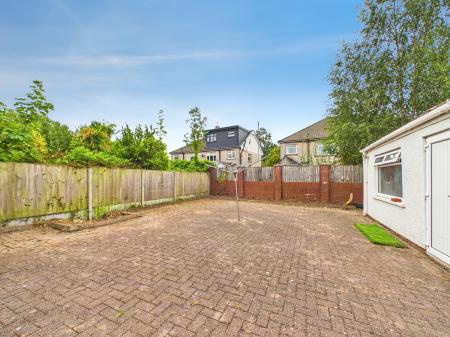 2 bedroom Bungalow to let in Lon Y Nant, Rhiwbina, Cardiff, CF14