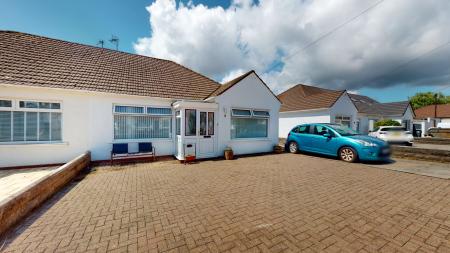 Lon Y Nant, Rhiwbina, Cardiff, CF14