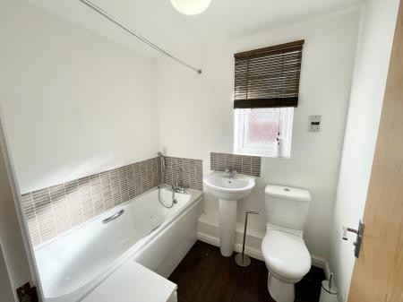 2 bedroom End of terrace house to let in Lonydd Glas, Llanharan, Pontyclun, CF72