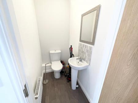2 bedroom End of terrace house to let in Lonydd Glas, Llanharan, Pontyclun, CF72