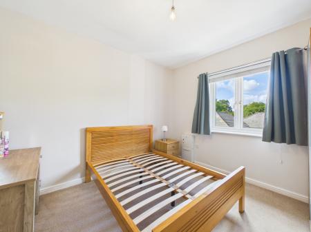 2 bedroom Flat for sale in Woodruff Way, Thornhill, Cardiff, CF14