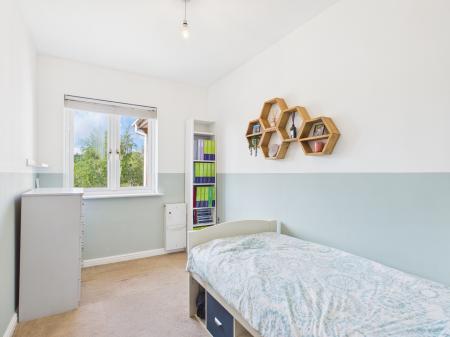 2 bedroom Flat for sale in Woodruff Way, Thornhill, Cardiff, CF14