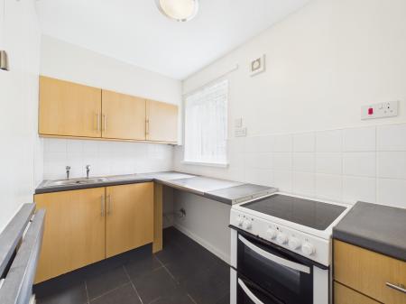 1 bedroom Studio flat for sale in Galahad Close, Thornhill, Cardiff, CF14