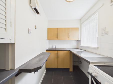 1 bedroom Studio flat for sale in Galahad Close, Thornhill, Cardiff, CF14