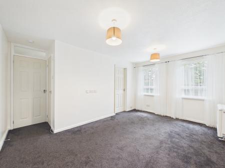 1 bedroom Studio flat for sale in Galahad Close, Thornhill, Cardiff, CF14