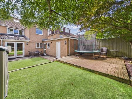 4 bedroom Semi-detached house for sale in Heol Cae-Rhys, Rhiwbina, Cardiff, CF14