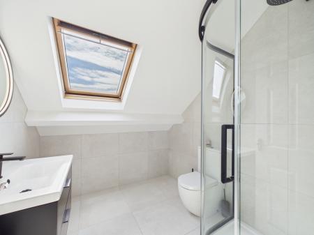 4 bedroom Semi-detached house for sale in Heol Cae-Rhys, Rhiwbina, Cardiff, CF14