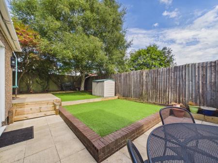 4 bedroom Semi-detached house for sale in Heol Cae-Rhys, Rhiwbina, Cardiff, CF14