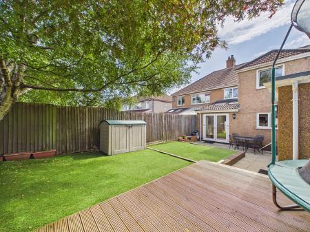 4 bedroom Semi-detached house for sale in Heol Cae-Rhys, Rhiwbina, Cardiff, CF14
