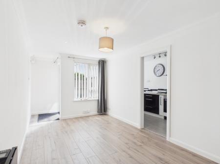 1 bedroom Flat to let in Forest View, Cardiff, Fairwater, CF5