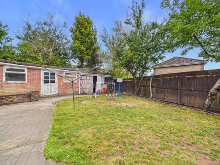 4 bedroom Semi-detached house for sale in Pinecrest Drive, Cardiff, CF14