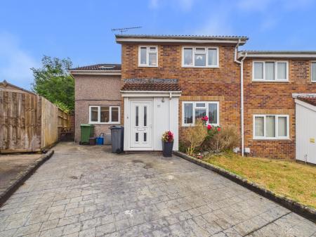 4 bedroom Semi-detached house for sale in Pinecrest Drive, Cardiff, CF14