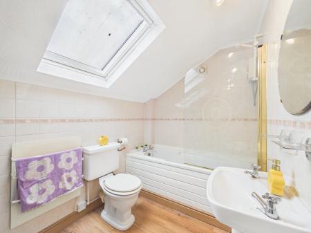 4 bedroom Semi-detached house for sale in Pinecrest Drive, Cardiff, CF14