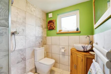 4 bedroom Semi-detached house to let in Caer Wenallt, Cardiff, CF14