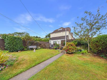 4 bedroom Semi-detached house for sale in Brynteg, Cardiff, CF14