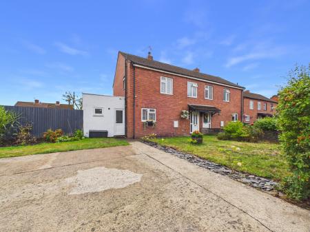 3 bedroom Semi-detached house for sale in Llangranog Road, Llanishen, Cardiff, CF14