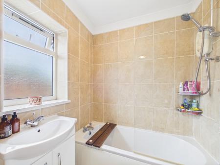 3 bedroom Semi-detached house for sale in Llangranog Road, Llanishen, Cardiff, CF14