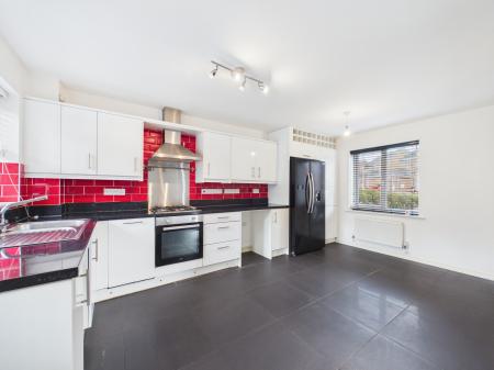 3 bedroom Semi-detached house to let in St Ilid's Meadow, Llanharan, Pontyclun, CF72
