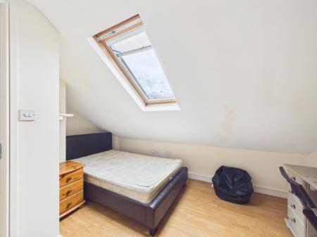6 bedroom Terraced House to let in Rhymney St, Cathays, Cardiff, CF24