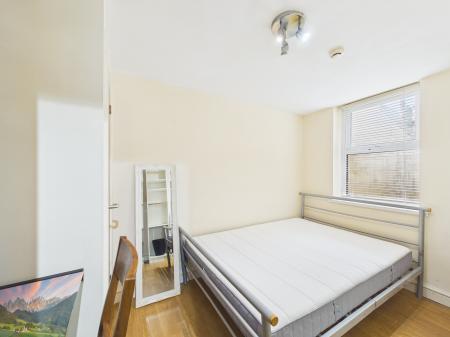 6 bedroom Terraced House to let in Rhymney St, Cathays, Cardiff, CF24