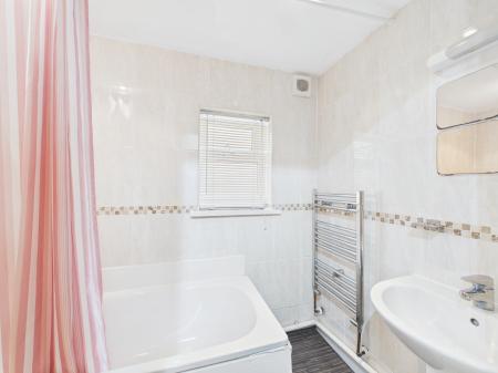 6 bedroom Terraced House to let in Rhymney St, Cathays, Cardiff, CF24