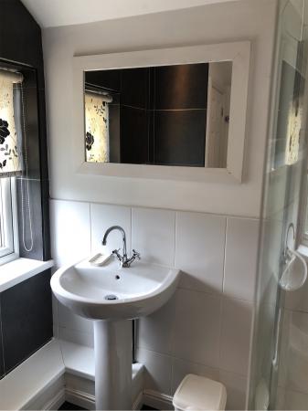 4 bedroom Terraced House to let in Russel Street, Cathays, Cardiff, CF24